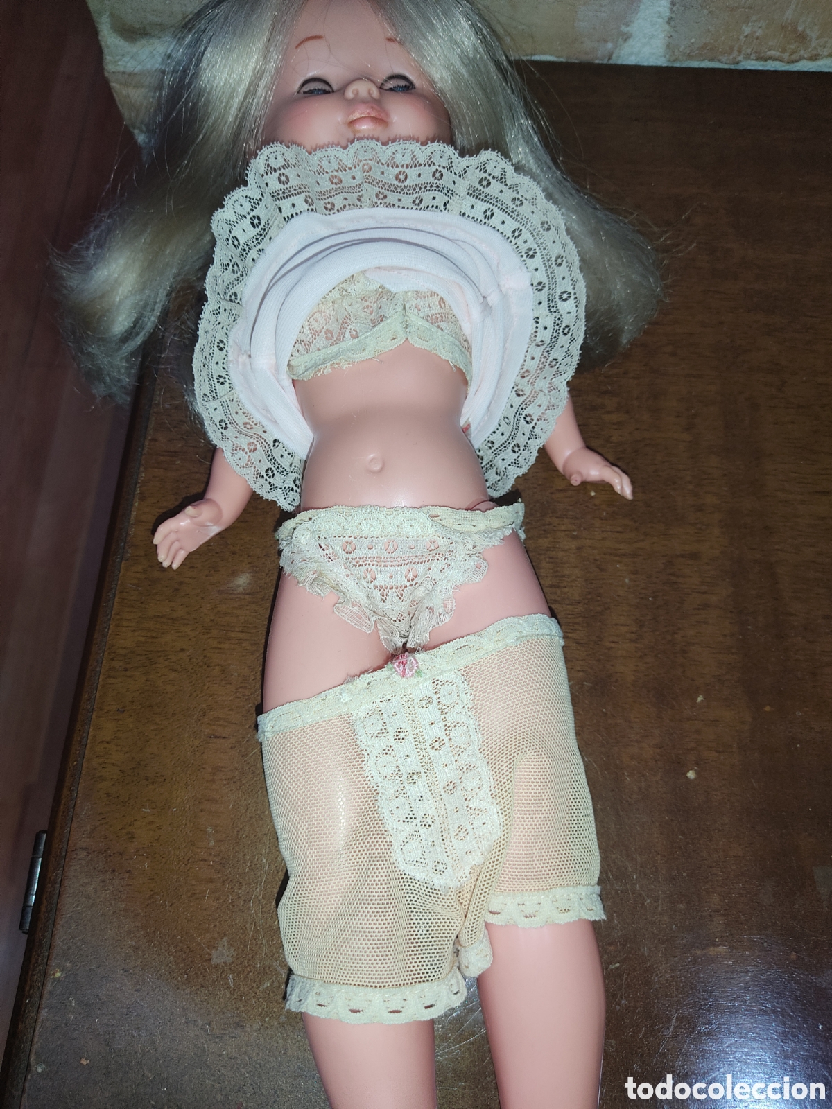 Mu&ntilde;ecas Nancy y Lucas: Mu&ntilde;eca Nancy rubia pelo largo,conjunto intimate 4 piezas. - Foto 4