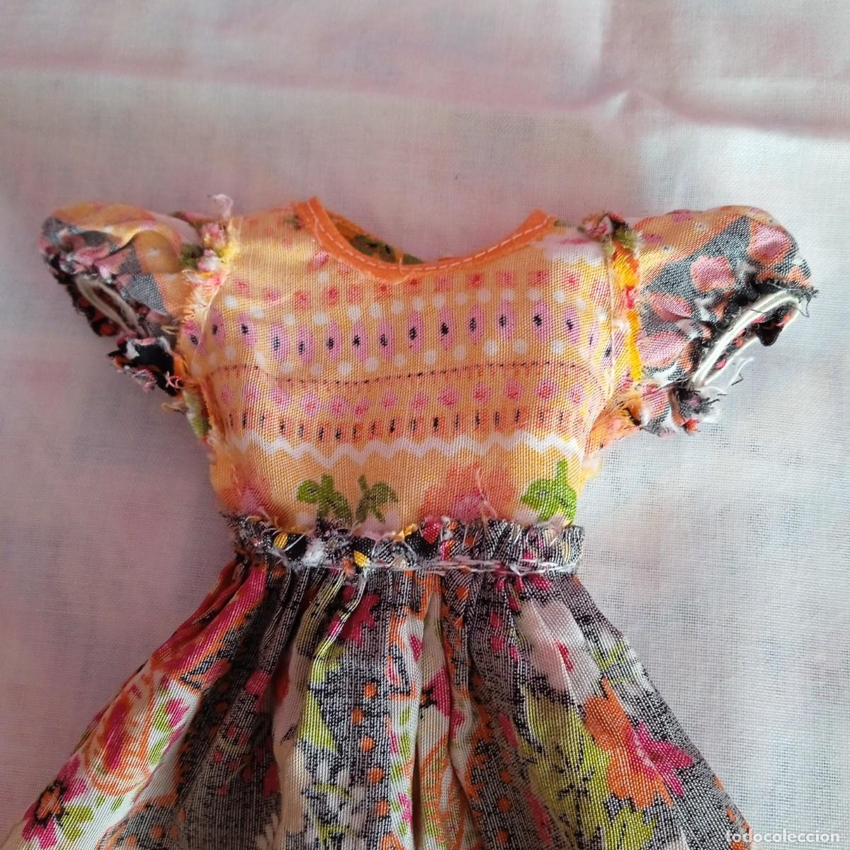 Mu&ntilde;ecas Nancy y Lucas: VESTIDO FLORES DE LARGO NANCY-A&Ntilde;OS 70 - Foto 9