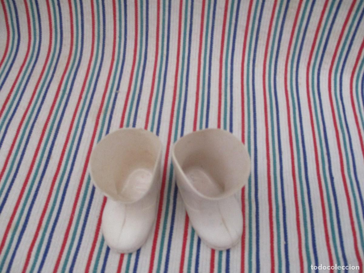Mu&ntilde;ecas Nancy y Lucas: BOTAS BLANCAS ORIGINALES NANCY - Foto 3