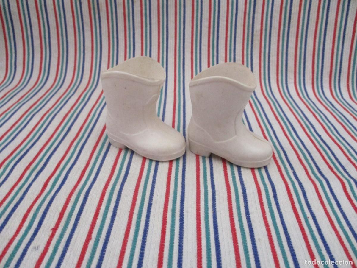 Mu&ntilde;ecas Nancy y Lucas: BOTAS BLANCAS ORIGINALES NANCY - Foto 5