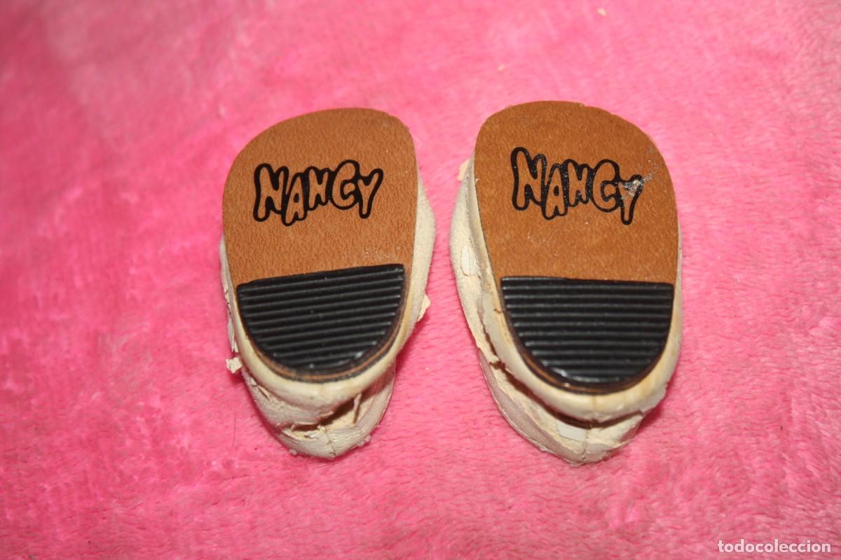 Mu&ntilde;ecas Nancy y Lucas: zapatos originales mu&ntilde;eca nancy - Foto 3