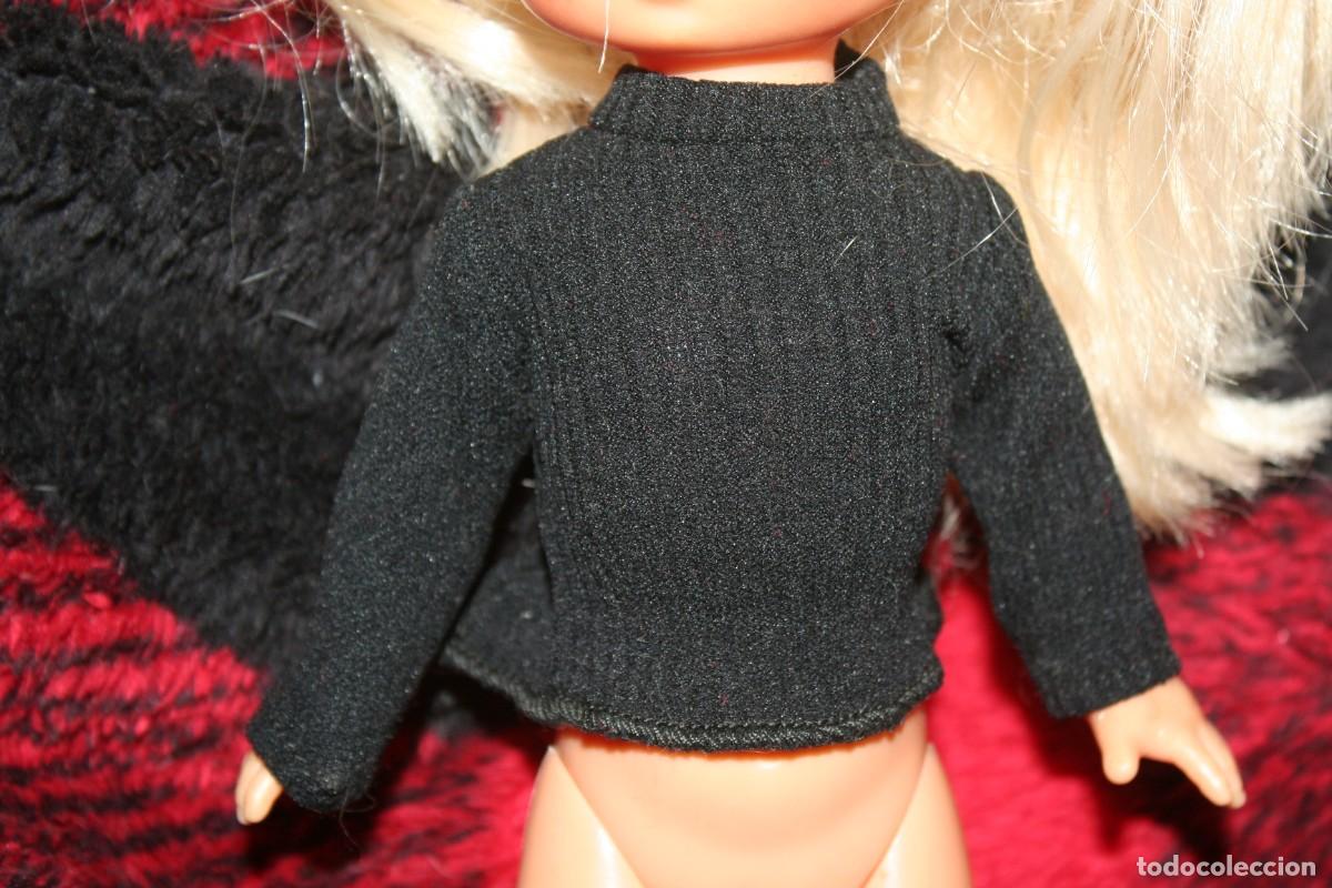 Mu&ntilde;ecas Nancy y Lucas: jersey negro mu&ntilde;eca lesly - Foto 1