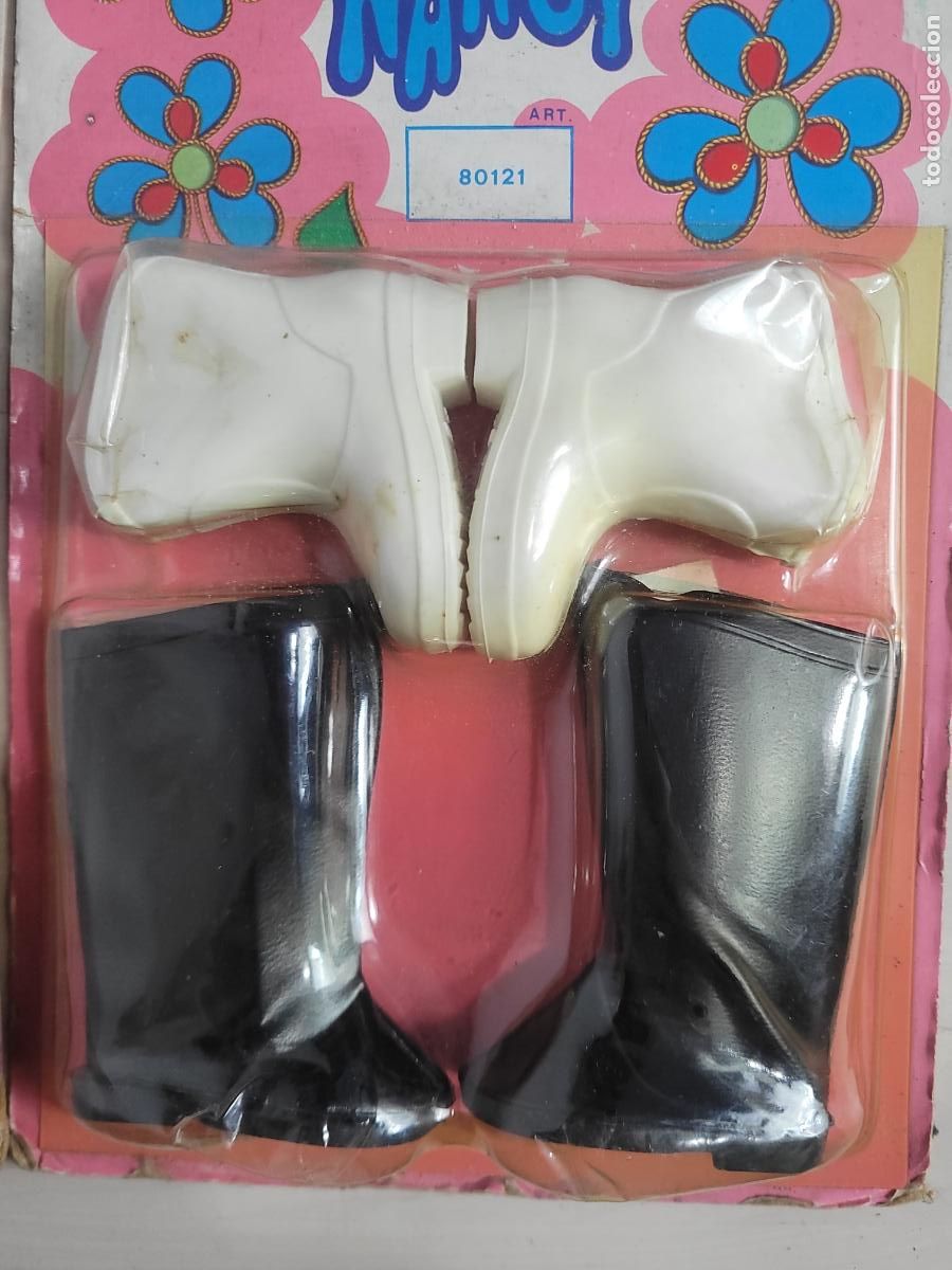 Mu&ntilde;ecas Nancy y Lucas: nancy 2 blister + botas + medias - Foto 3
