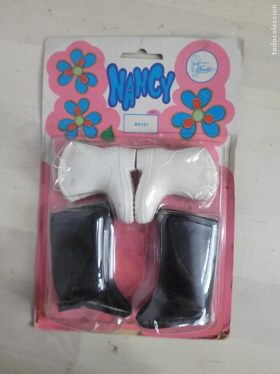 Mu&ntilde;ecas Nancy y Lucas: nancy 2 blister + botas + medias - Foto 5