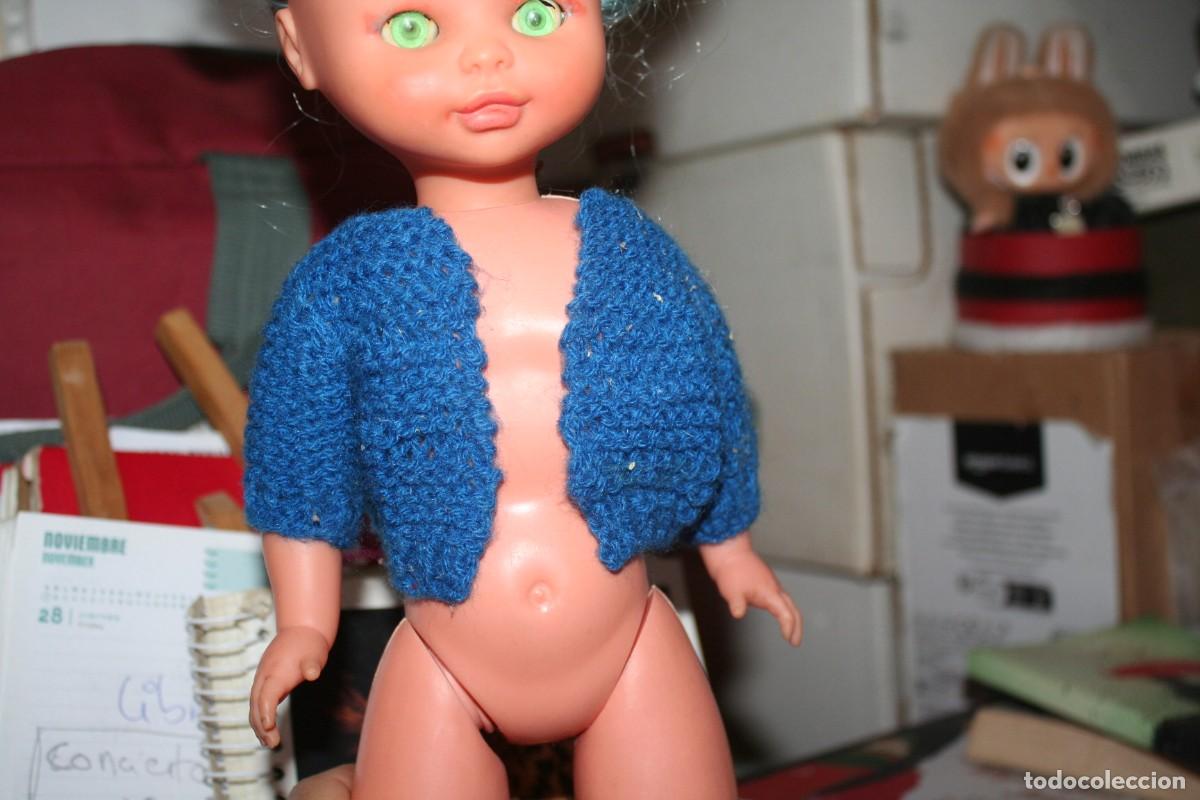 Mu&ntilde;ecas Nancy y Lucas: chaqueta casera punto mu&ntilde;eca nancy - Foto 1