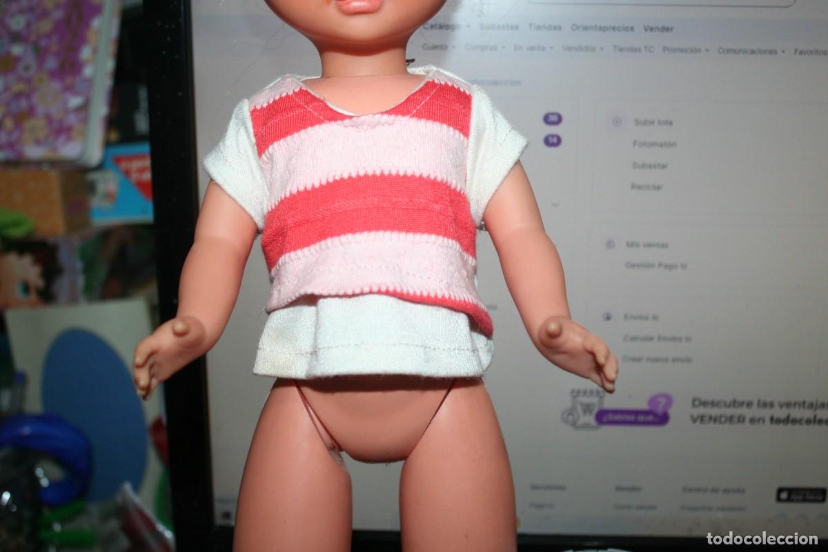 Mu&ntilde;ecas Nancy y Lucas: camiseta para mu&ntilde;eca nancy no original - Foto 1