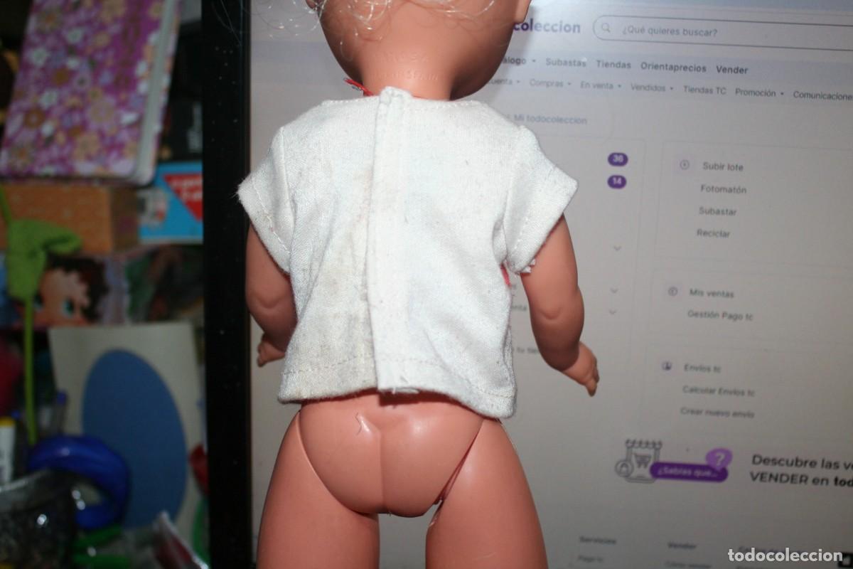 Mu&ntilde;ecas Nancy y Lucas: camiseta para mu&ntilde;eca nancy no original - Foto 2