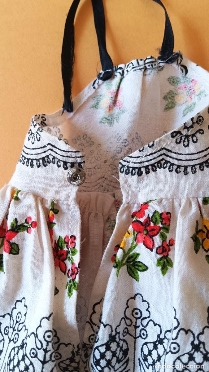 Mu&ntilde;ecas Nancy y Lucas: Vestido del conjunto Flores de la mu&ntilde;eca Nancy - Foto 4