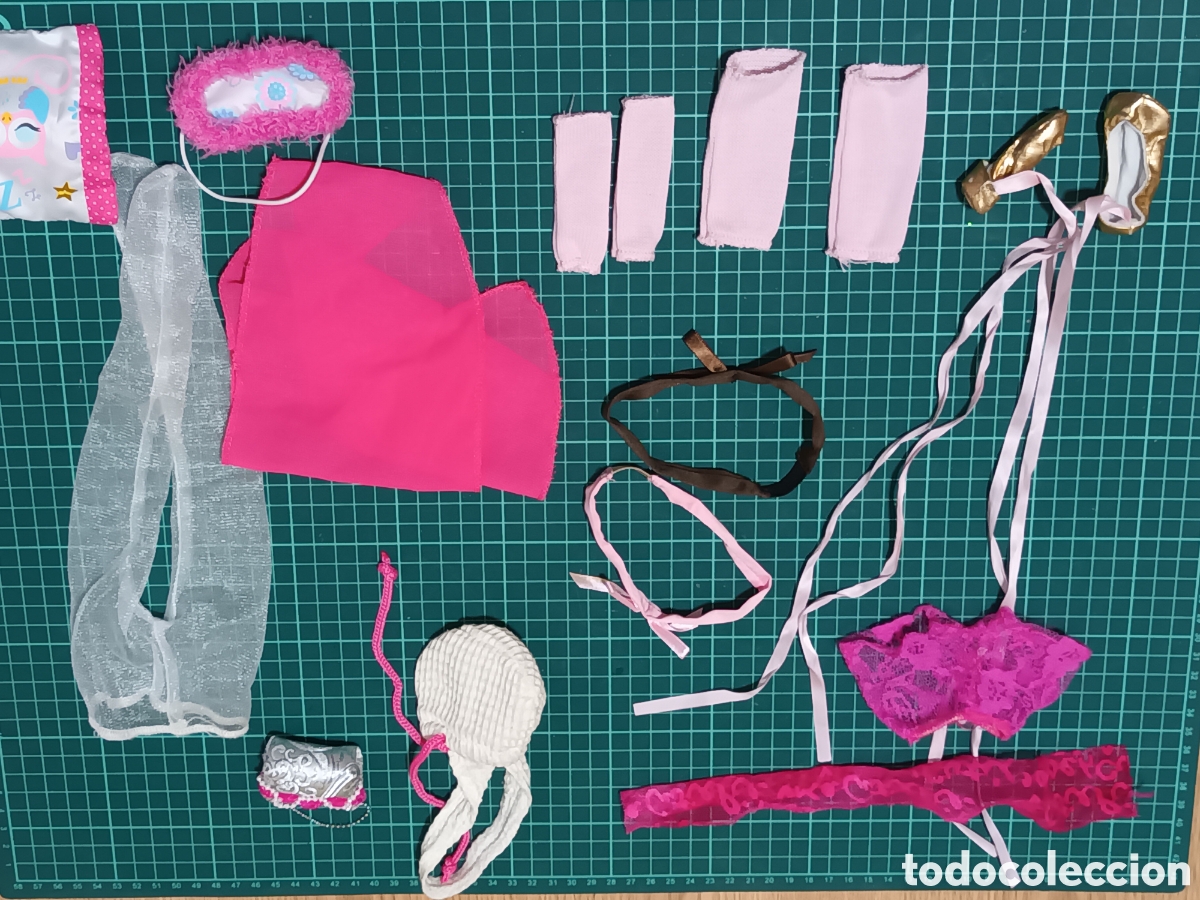 Mu&ntilde;ecas Nancy y Lucas: Gran lote ropa y accesorios Nancy - Foto 4