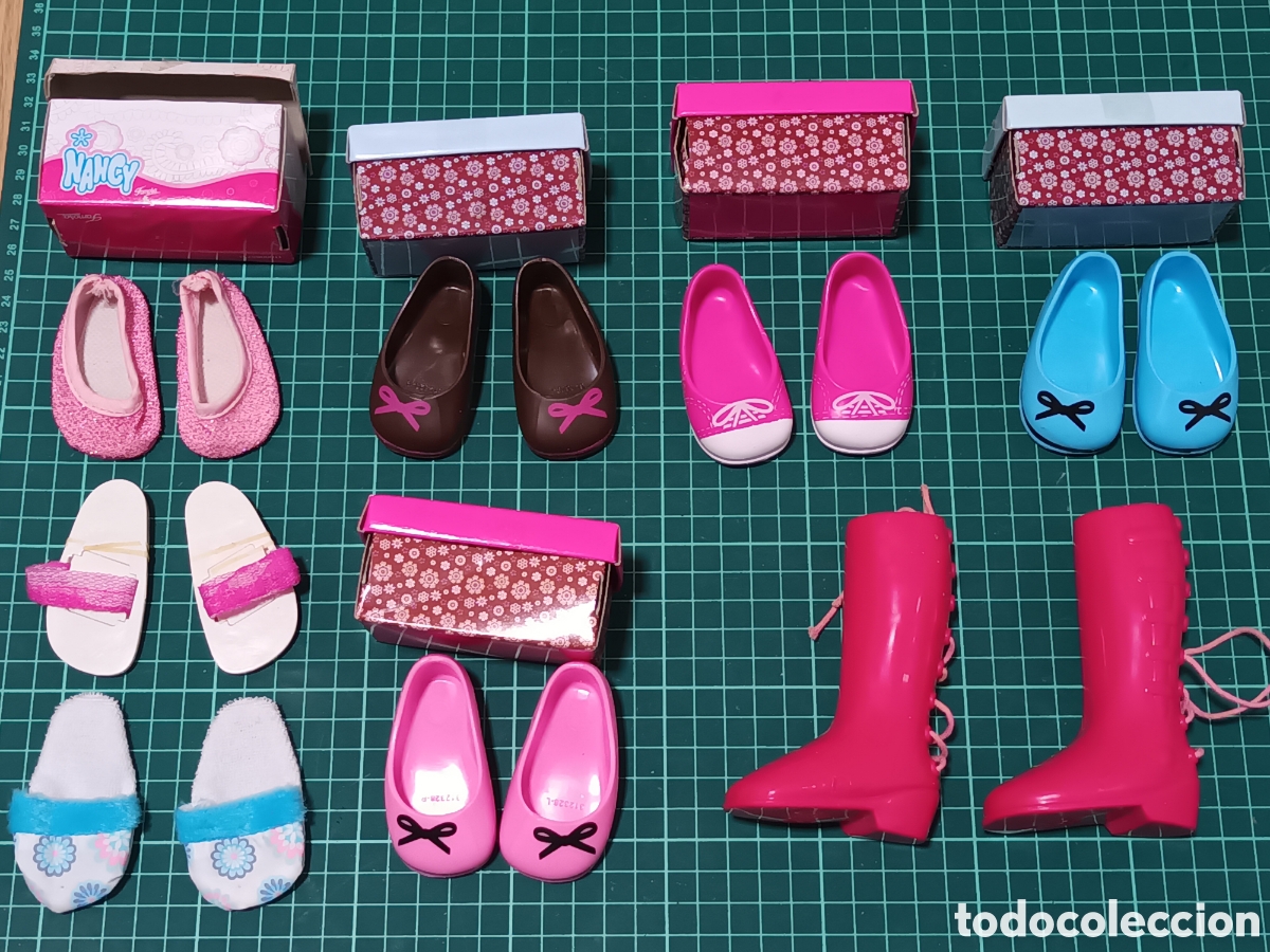 Mu&ntilde;ecas Nancy y Lucas: Gran lote ropa y accesorios Nancy - Foto 1