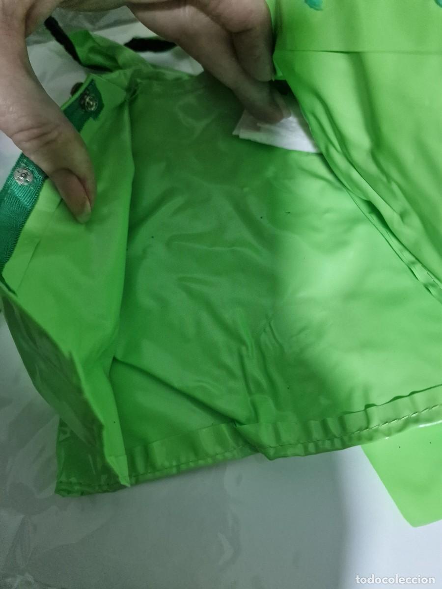 Mu&ntilde;ecas Nancy y Lucas: mu&ntilde;eca nancy bajo la lluvia verde - Foto 3