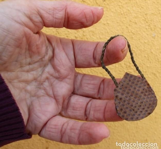 Mu&ntilde;ecas Nancy y Lucas: Bolso de piel de serpiente para Nancy - Foto 3