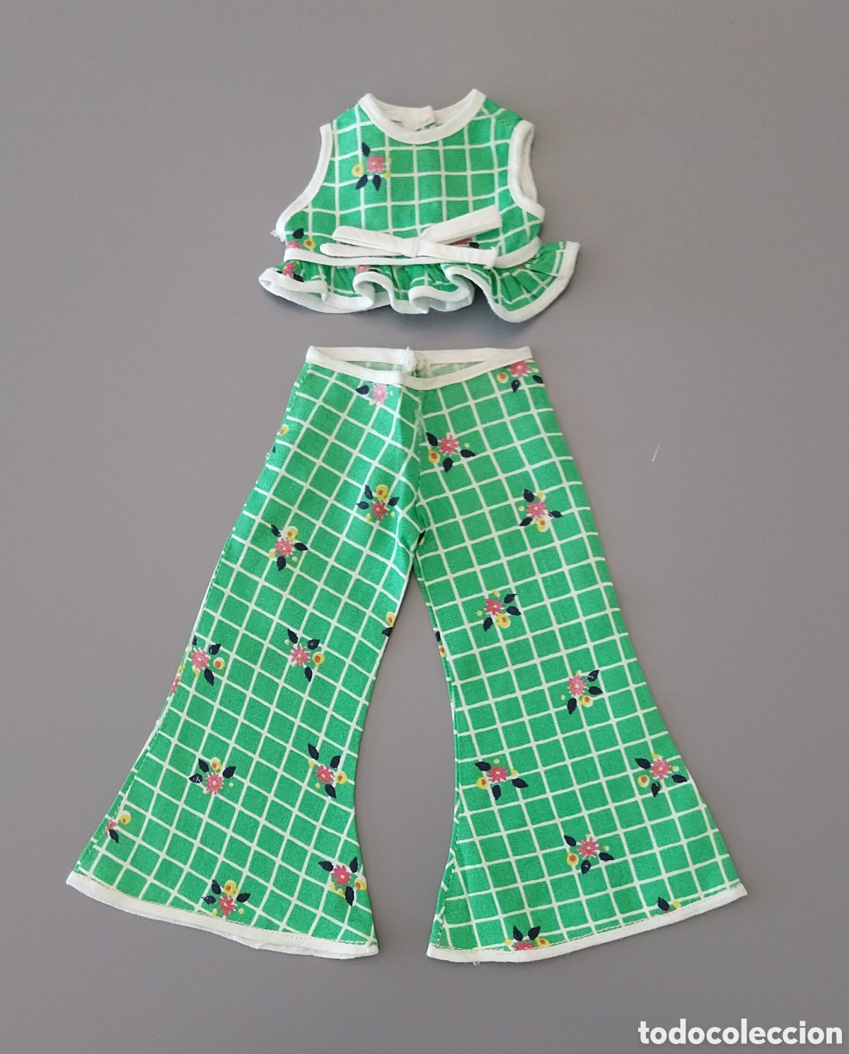 Mu&ntilde;ecas Nancy y Lucas: MU&Ntilde;ECA NANCY CONJUNTO EN EL JARDIN - Foto 1