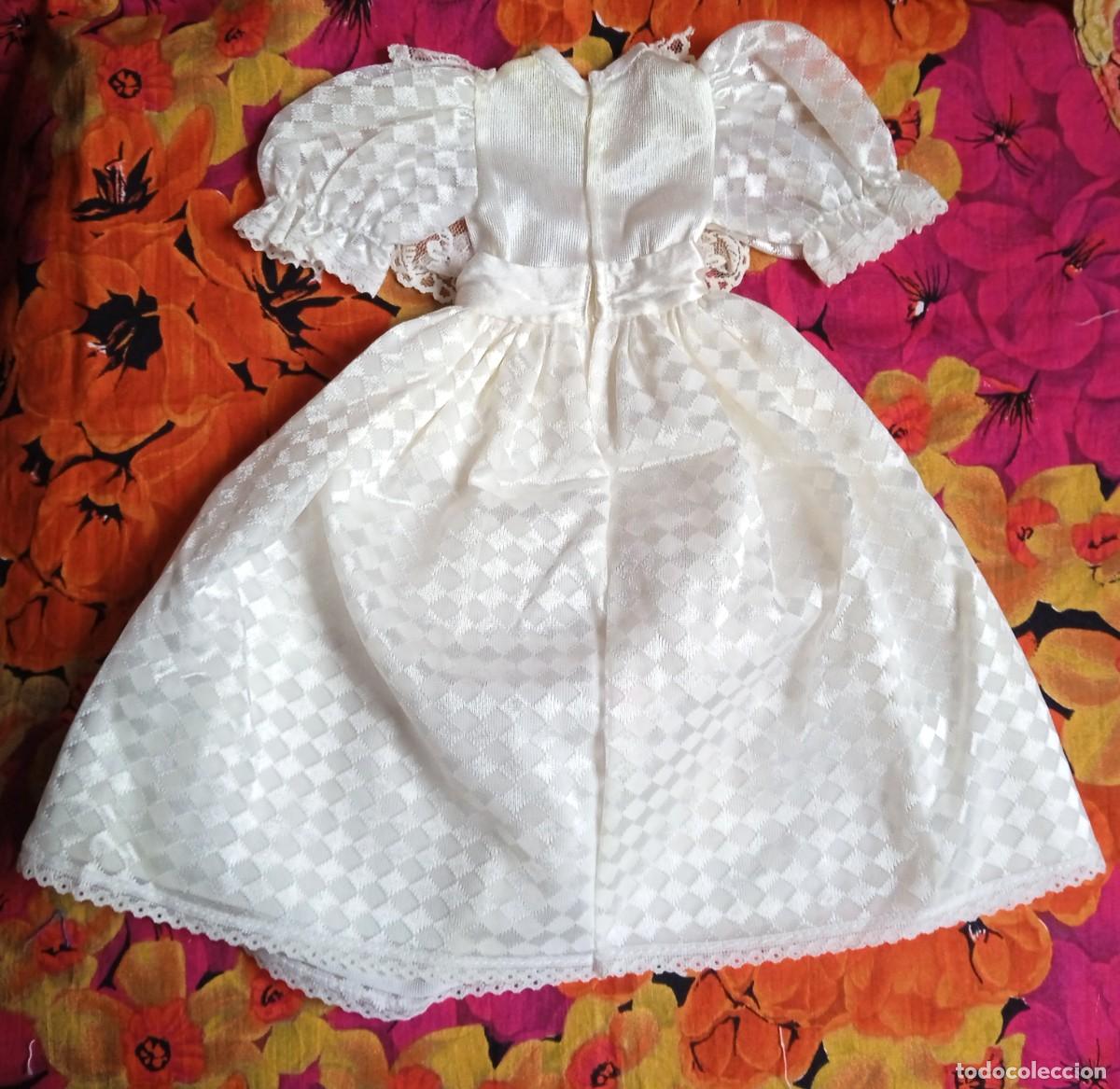 Mu&ntilde;ecas Nancy y Lucas: VESTIDO COMUNION NANCY-A&Ntilde;OS 70 - Foto 3