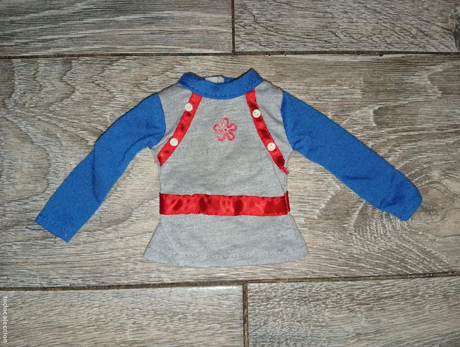 Mu&ntilde;ecas Nancy y Lucas: Camisa de mu&ntilde;eca Nancy New Nancy moderna