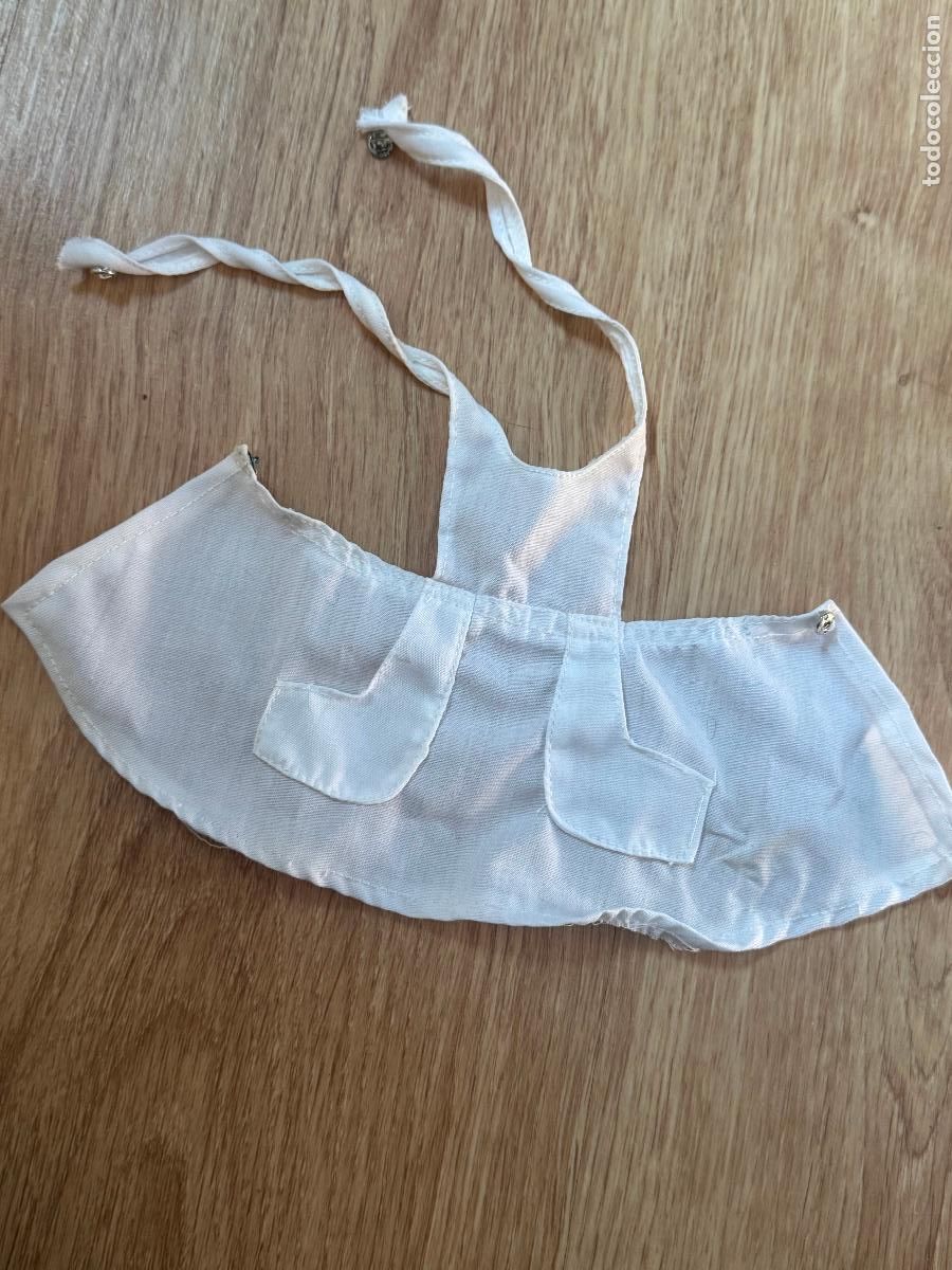 Mu&ntilde;ecas Nancy y Lucas: DELANTAL ENFERMERA DE NANCY NUEVO