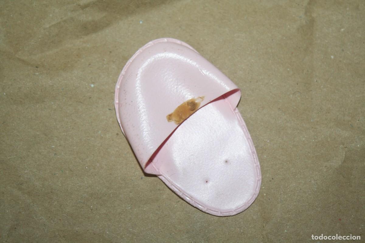 Mu&ntilde;ecas Nancy y Lucas: ZAPATILLA ROSA ORIGINAL MU&Ntilde;ECA NANCY - Foto 1