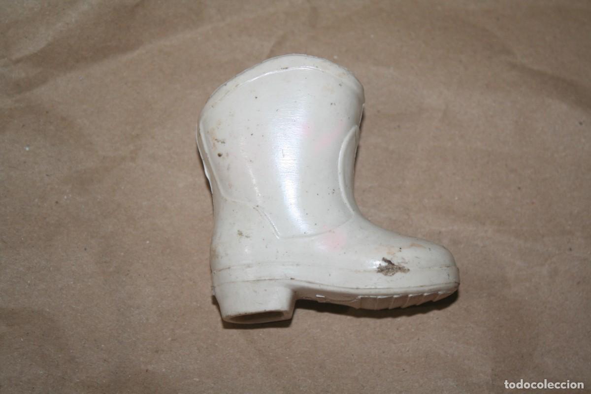 Mu&ntilde;ecas Nancy y Lucas: BOTA ORIGINAL MU&Ntilde;ECA NANCY DERECHA - Foto 2