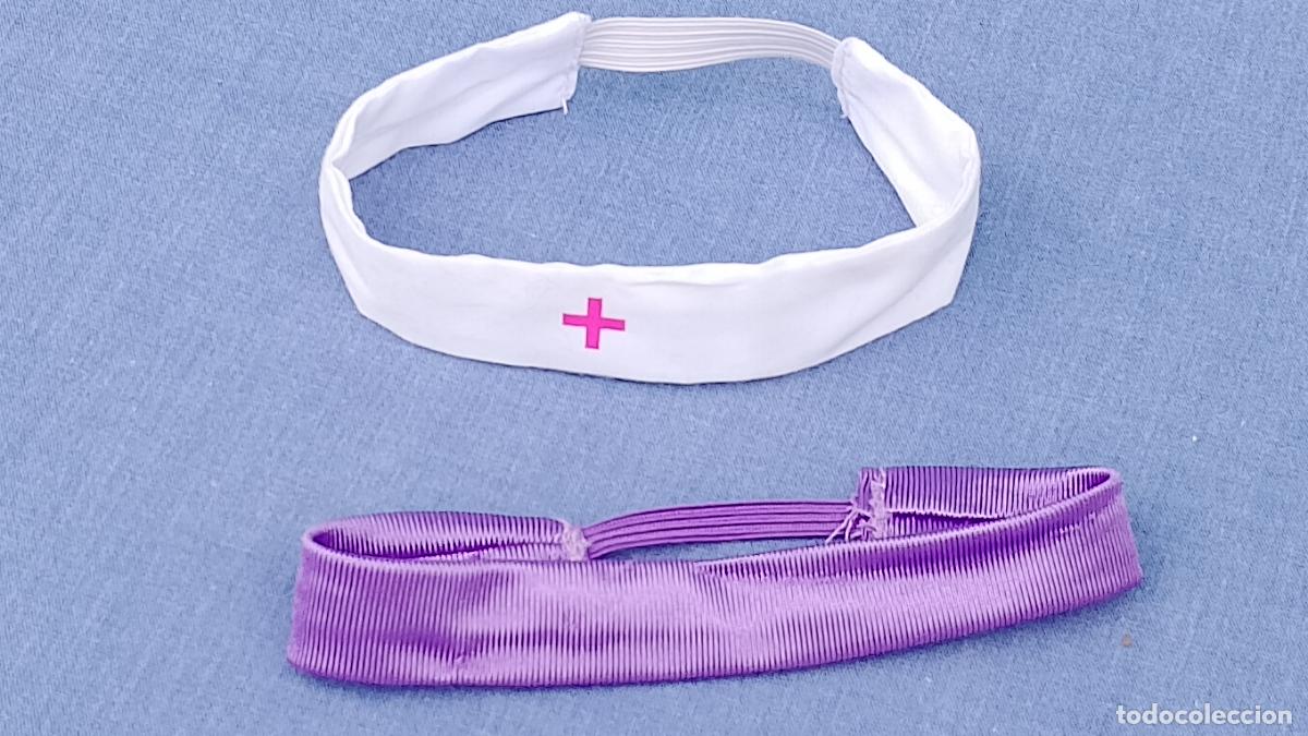 Bonecas Nancy e Lucas: Lote de dos diademas, morada y de enfermera, originales de mu&ntilde;eca Nancy New