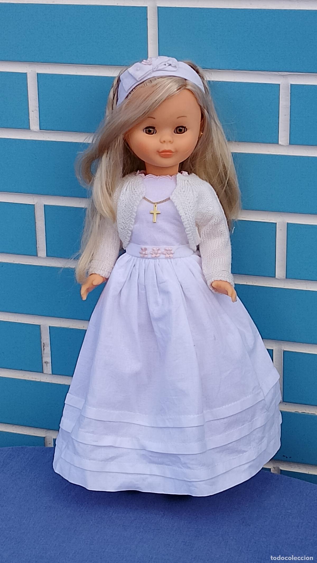 Mu&ntilde;ecas Nancy y Lucas: Antigua mu&ntilde;eca Nancy de Famosa de Comuni&oacute;n 2017 - Foto 1