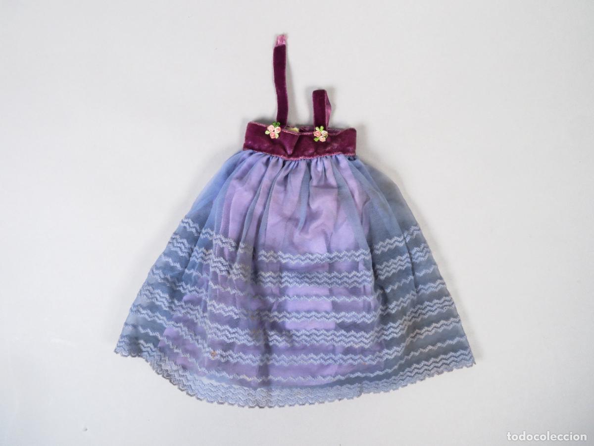 Mu&ntilde;ecas Nancy y Lucas: Nancy Famosa vestido Heliotropo color lila con etiqueta a&ntilde;os 70