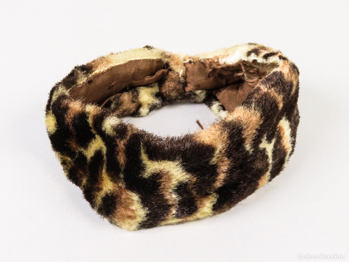 Mu&ntilde;ecas Nancy y Lucas: Nancy Famosa diadema gorro conjunto Invierno a&ntilde;os 70