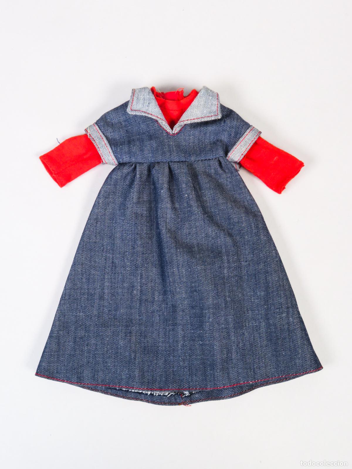 Mu&ntilde;ecas Nancy y Lucas: Nancy Famosa conjunto Preu vaquero y jersey rojo con etiqueta a&ntilde;os 70