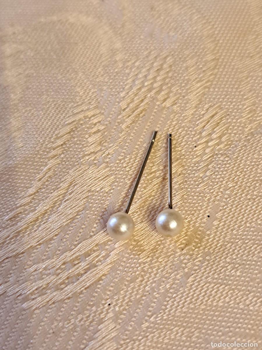 Mu&ntilde;ecas Nancy y Lucas: Pendientes de perla Nancy presentaci&oacute;n.