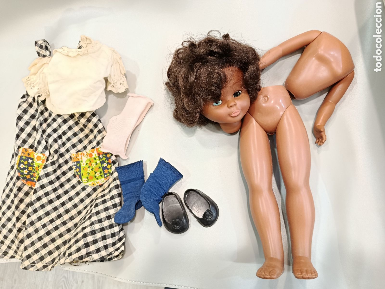 Mu&ntilde;ecas Nancy y Lucas: Nancy negrita ojos azules. Para restaurar