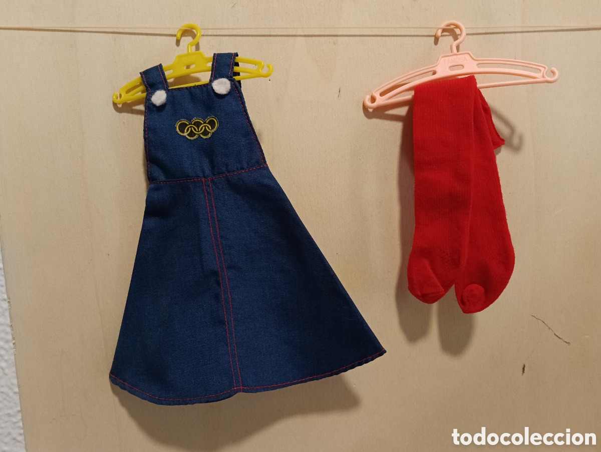 Mu&ntilde;ecas Nancy y Lucas: Vestido original Lesly de Famosa mod. Cumplea&ntilde;os, a&ntilde;os 70. Sin etiqueta.