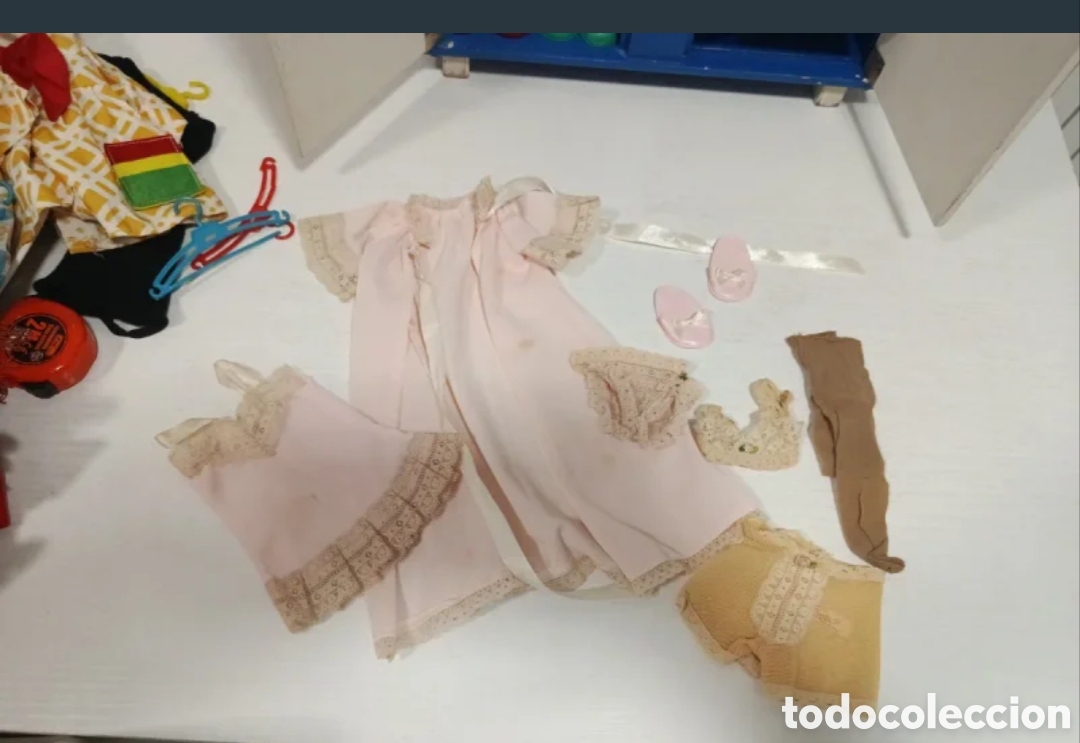 Mu&ntilde;ecas Nancy y Lucas: Armario Nancy con ropa y complementos - Foto 7