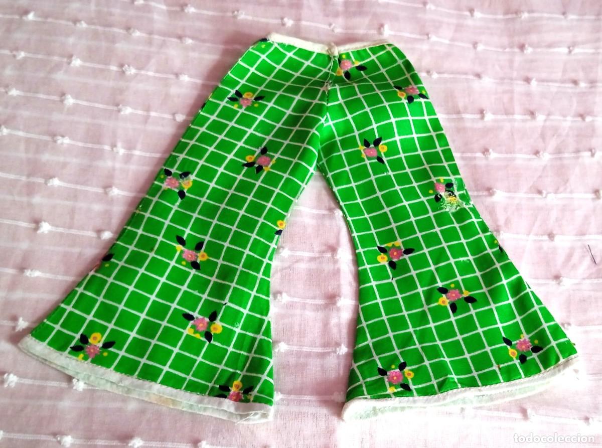 Mu&ntilde;ecas Nancy y Lucas: PANTALON NANCY EN EL JARDIN-A&Ntilde;OS 70