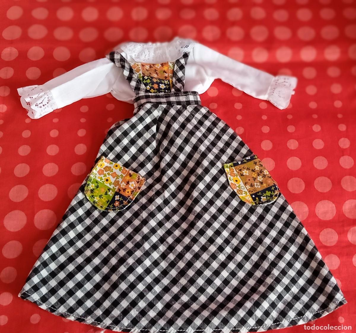 Mu&ntilde;ecas Nancy y Lucas: VESTIDO NANCY DEL CONJUNTO GATSBY-A&Ntilde;OS 70