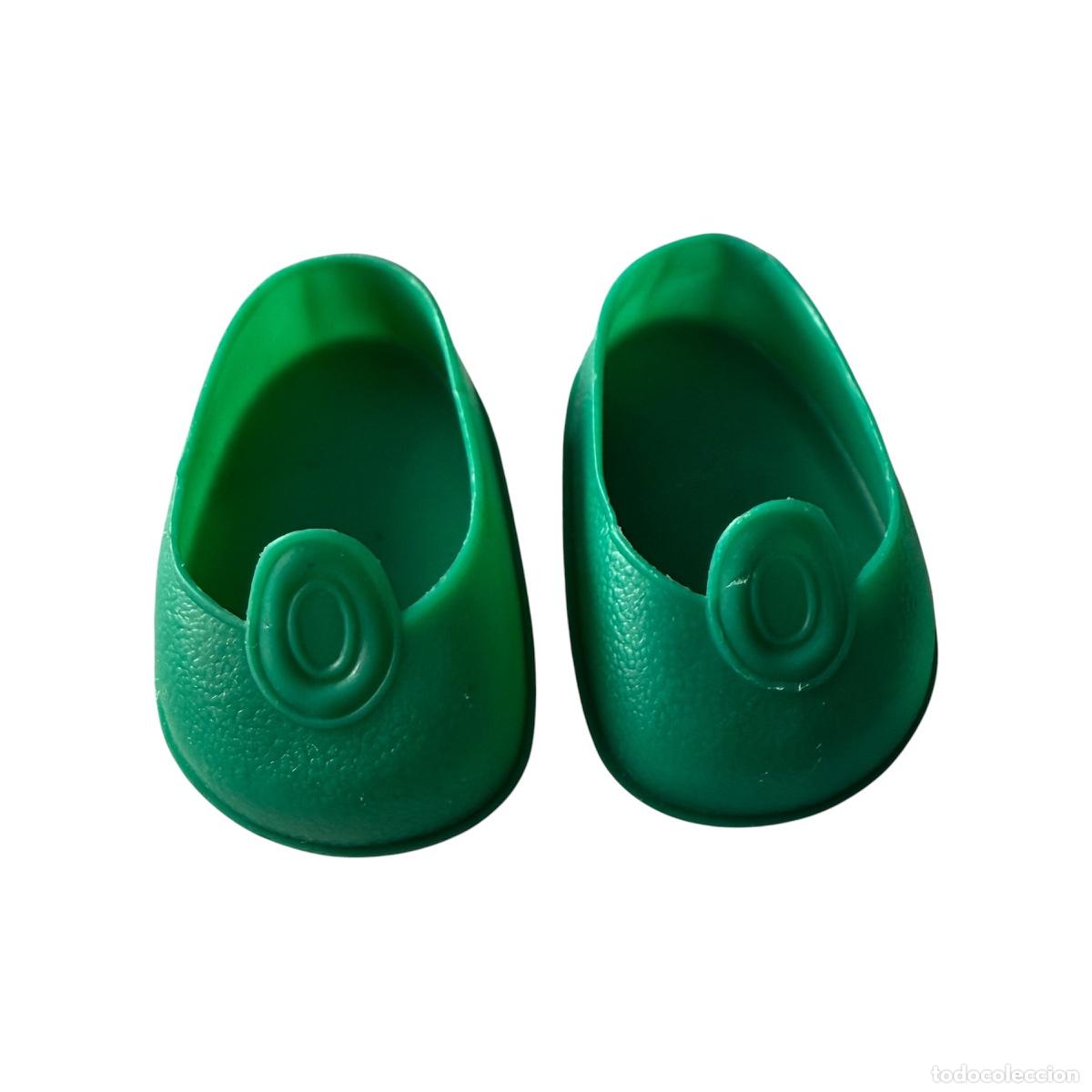 Mu&ntilde;ecas Nancy y Lucas: Zapatos bot&oacute;n verde original Famosa Nancy a&ntilde;os 70 mocasines deportivo alegr&iacute;a 80091