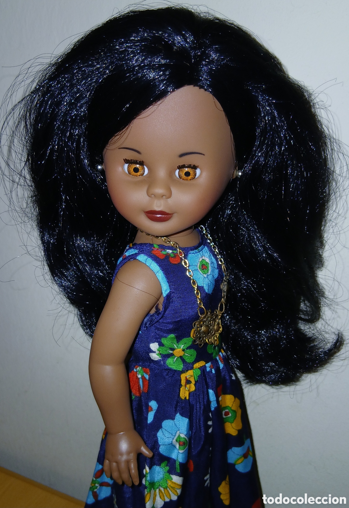 Mu&ntilde;ecas Nancy y Lucas: MU&Ntilde;ECA KIKA O PEPA NEGRITA CLON REPRODUCCION DE NANCY DE FAMOSA + DIFICIL COLLAR Y VESTIDO A&Ntilde;OS 70