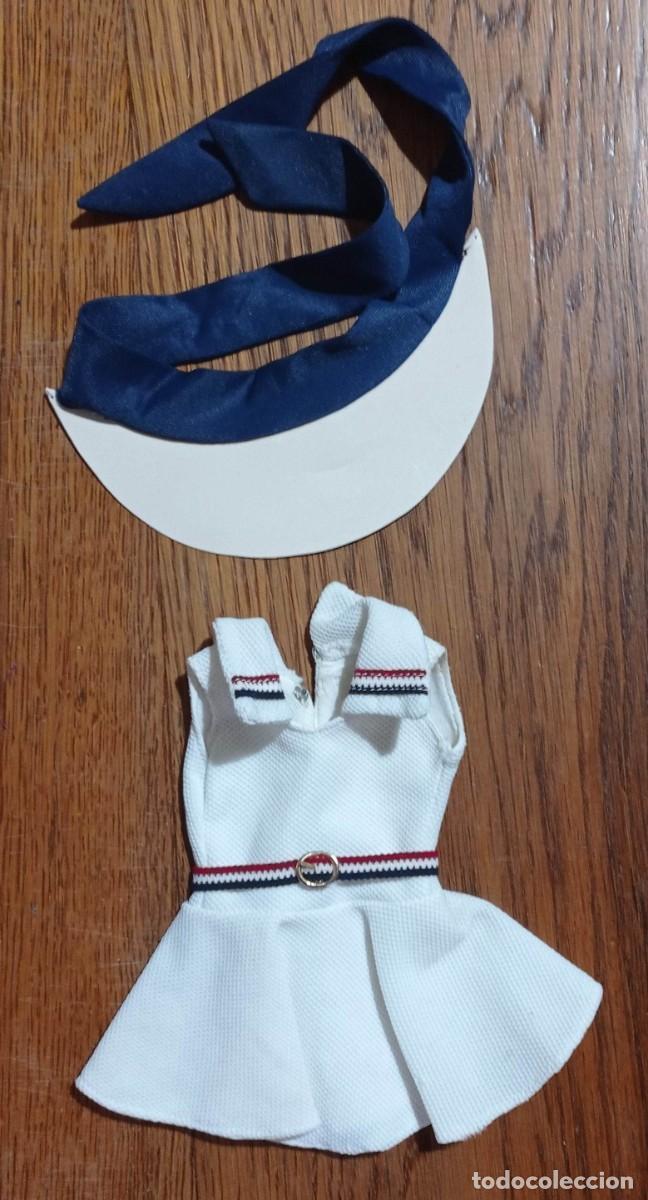 Mu&ntilde;ecas Nancy y Lucas: VISERA Y VESTIDO DEL CONJUNTO TENIS ORIGINALES DE NANCY DE LOS 70