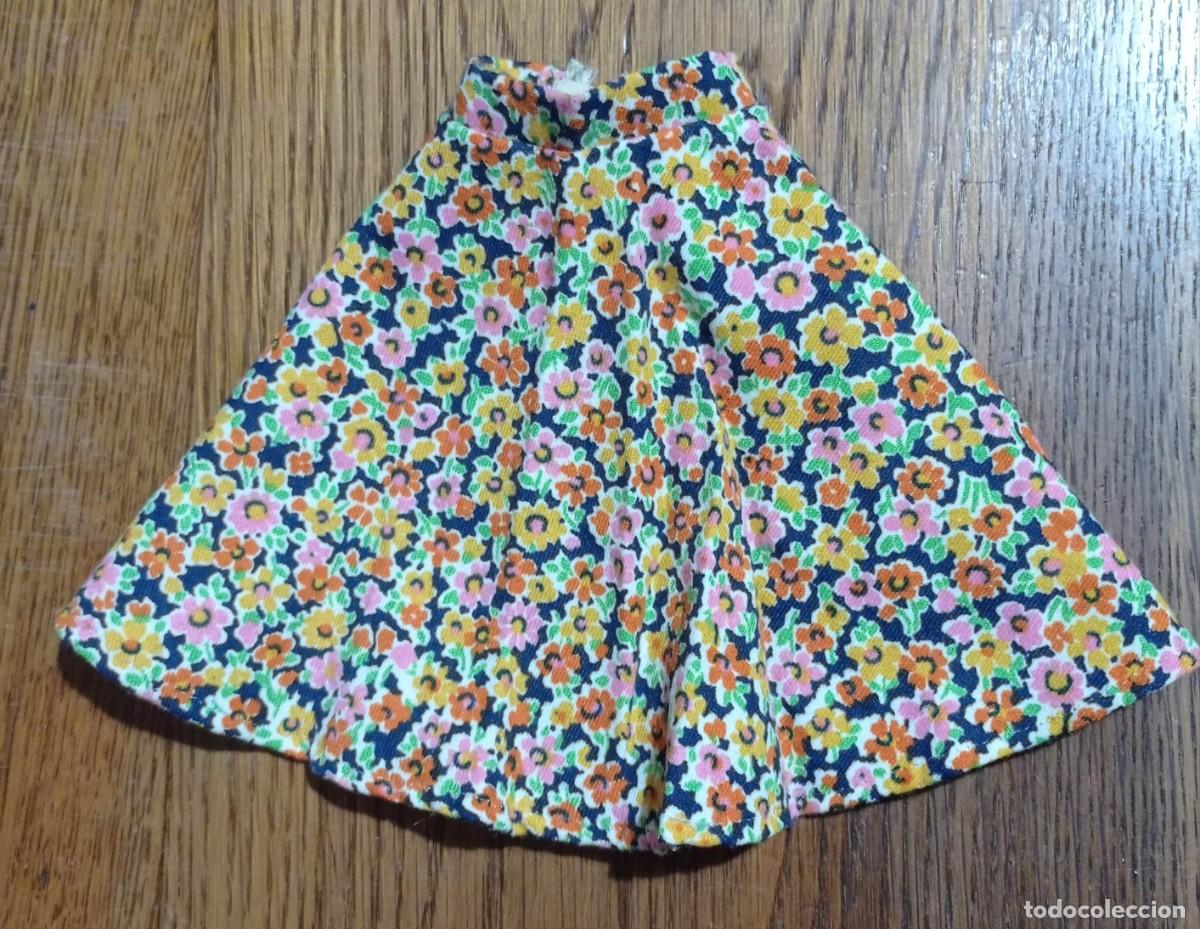 Bonecas Nancy e Lucas: NANCY -- CONJUNTO LONDON ( SOLO ESTA LA FALDA ).