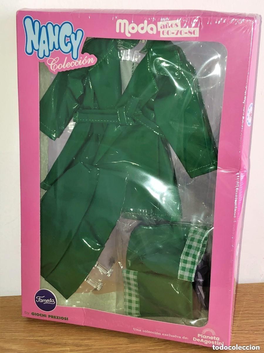 Mu&ntilde;ecas Nancy y Lucas: NANCY CHUBASQUERO VERDE EN CAJA FAMOSA MU&Ntilde;ECA NANCI