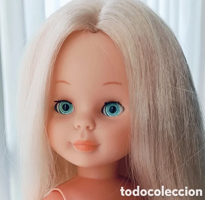 Mu&ntilde;ecas Nancy y Lucas: Nancy ojos color turquesa