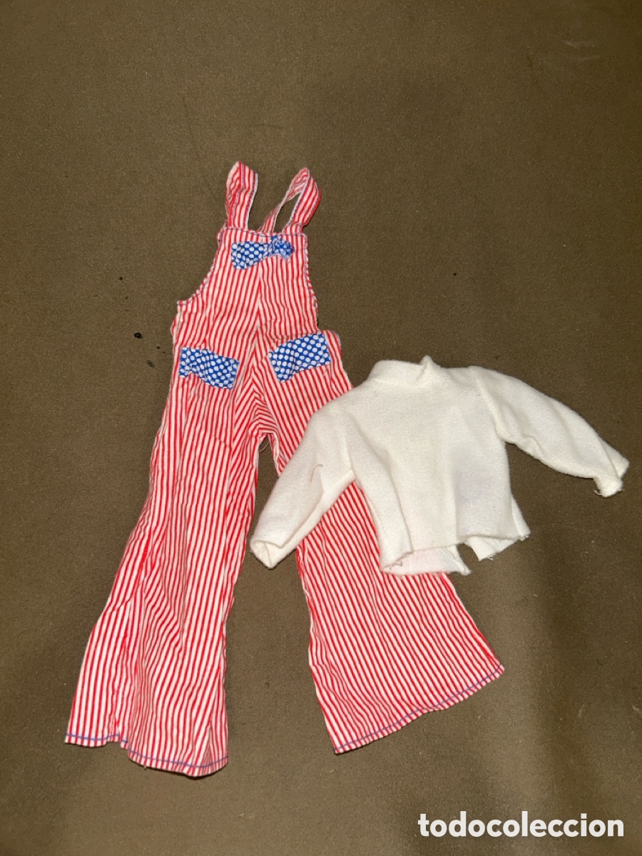 Mu&ntilde;ecas Nancy y Lucas: CONJUNTO DE PETO MONO Y CAMISETA BLANCA PARA NANCY FAMOSA