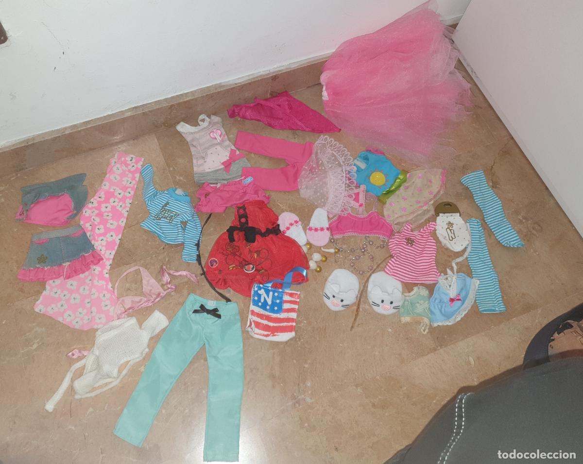 Mu&ntilde;ecas Nancy y Lucas: LOTE ROPA Y CALZADO DE LA NANCY NEW - Foto 1