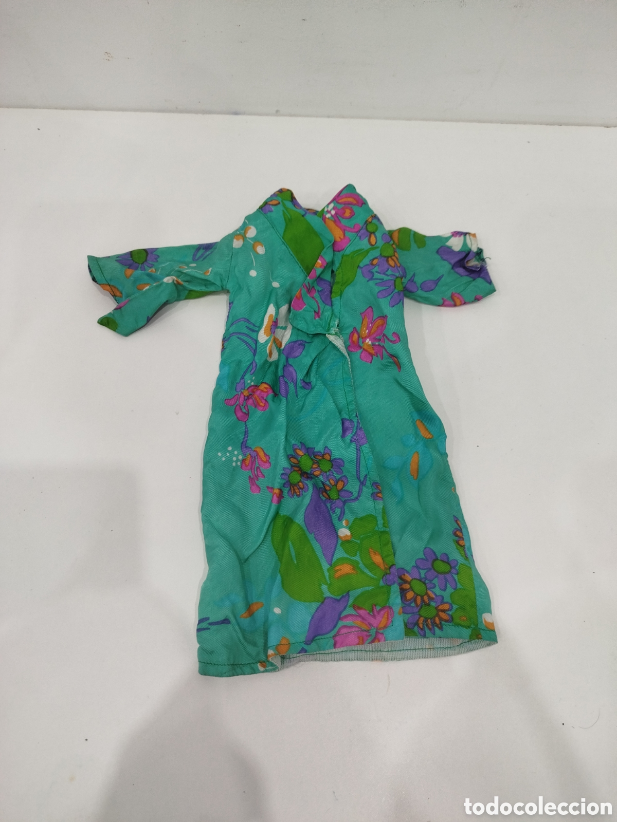 Mu&ntilde;ecas Nancy y Lucas: Vestido estilo kimono para mu&ntilde;eca Nancy de Famosa.