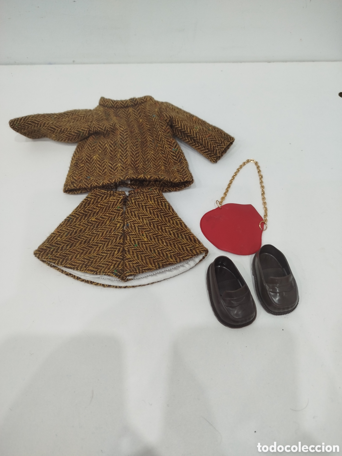 Mu&ntilde;ecas Nancy y Lucas: Conjunto de vestido para mu&ntilde;eca Nancy, estilo a&ntilde;os 70.