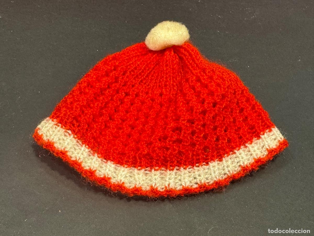 Mu&ntilde;ecas Nancy y Lucas: NANCY GORRO ROJO DE PUNTO CONJUNTO ESQUIADORA -ORIGINAL DE FAMOSA (G)