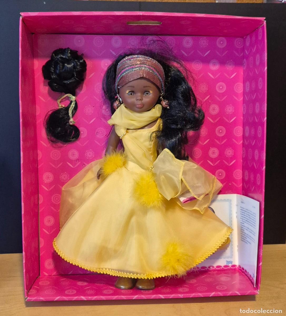 Mu&ntilde;ecas Nancy y Lucas: NANCY QUIRON AFRICA REF: 86923 EN CAJA ORIGINAL SIN USO ENTREPIERNA PERFECTA