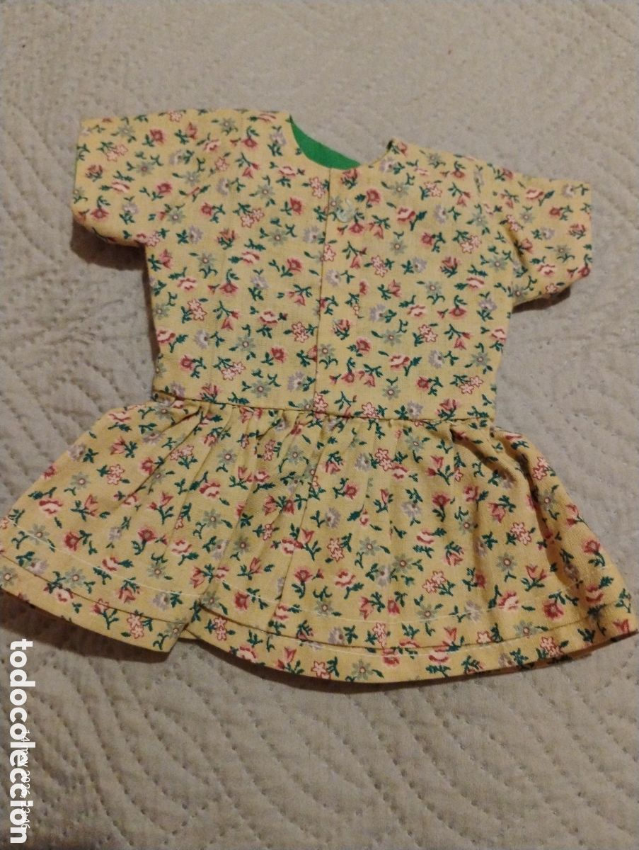 Mu&ntilde;ecas Nancy y Lucas: Vestido Liberty Original para Mu&ntilde;eca Lesly de Famosa - Variante Forro Verde - A&ntilde;os 70/80
