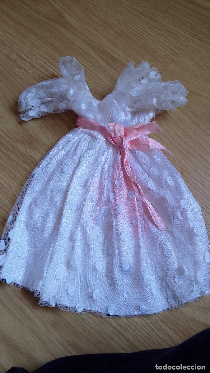 Mu&ntilde;ecas Nancy y Lucas: VESTIDO TUL NANCY ORIGINAL BLANCO CON TOPOS Y LAZO ROSA A&Ntilde;OS 80