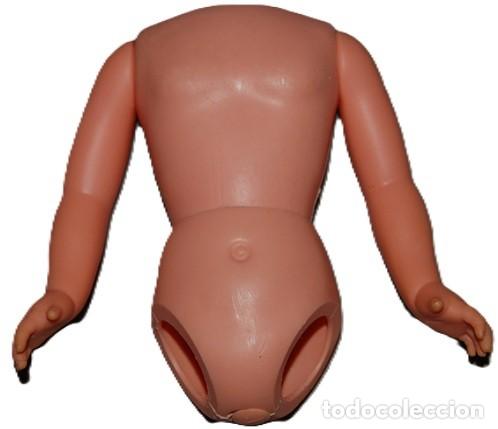 Mu&ntilde;ecas Nancy y Lucas: TORSO CON BRAZOS MU&Ntilde;ECA NANCY ARTICULADA A&Ntilde;OS 70 -02