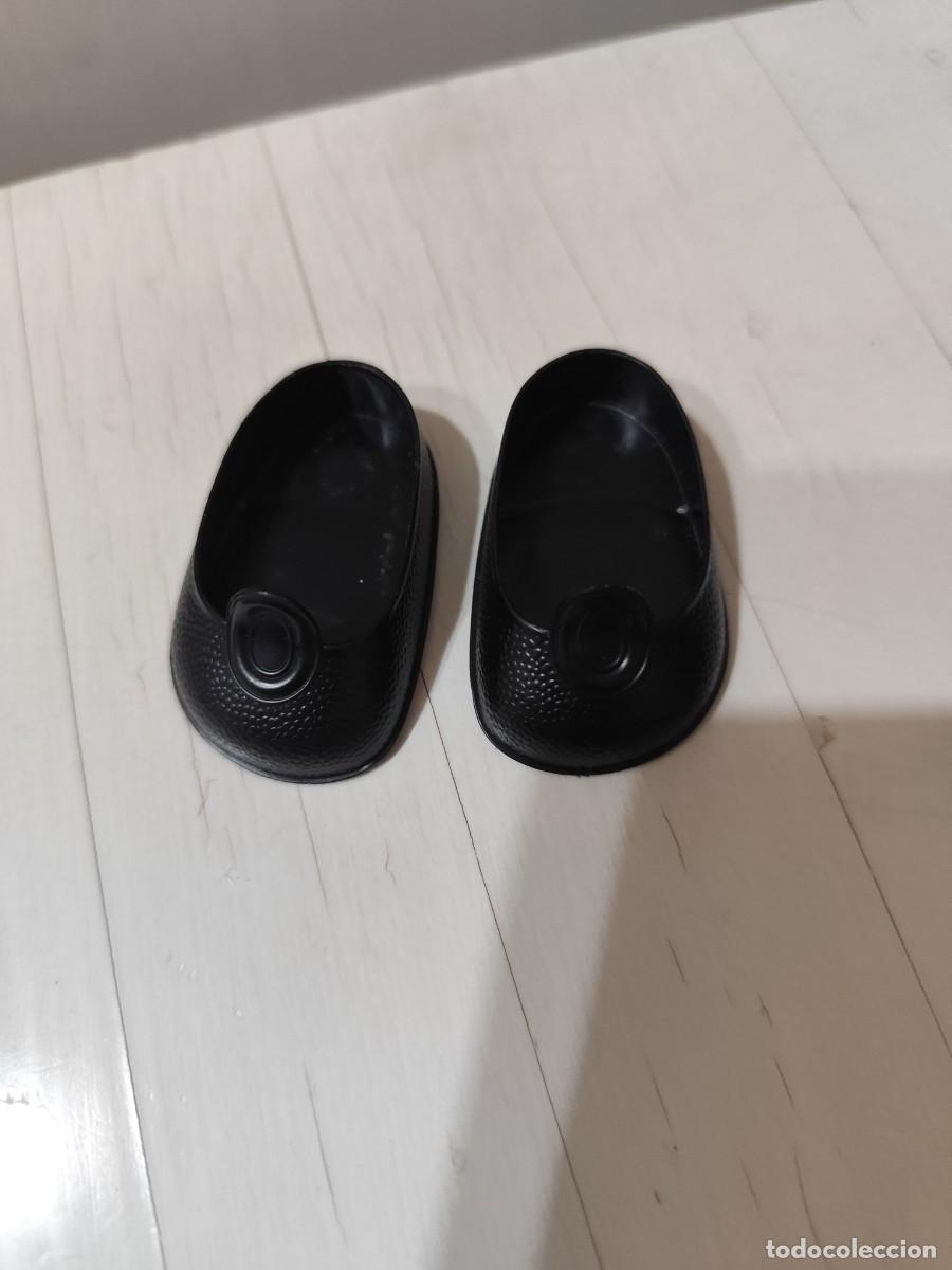Mu&ntilde;ecas Nancy y Lucas: Zapatos negros Nancy reedici&oacute;n