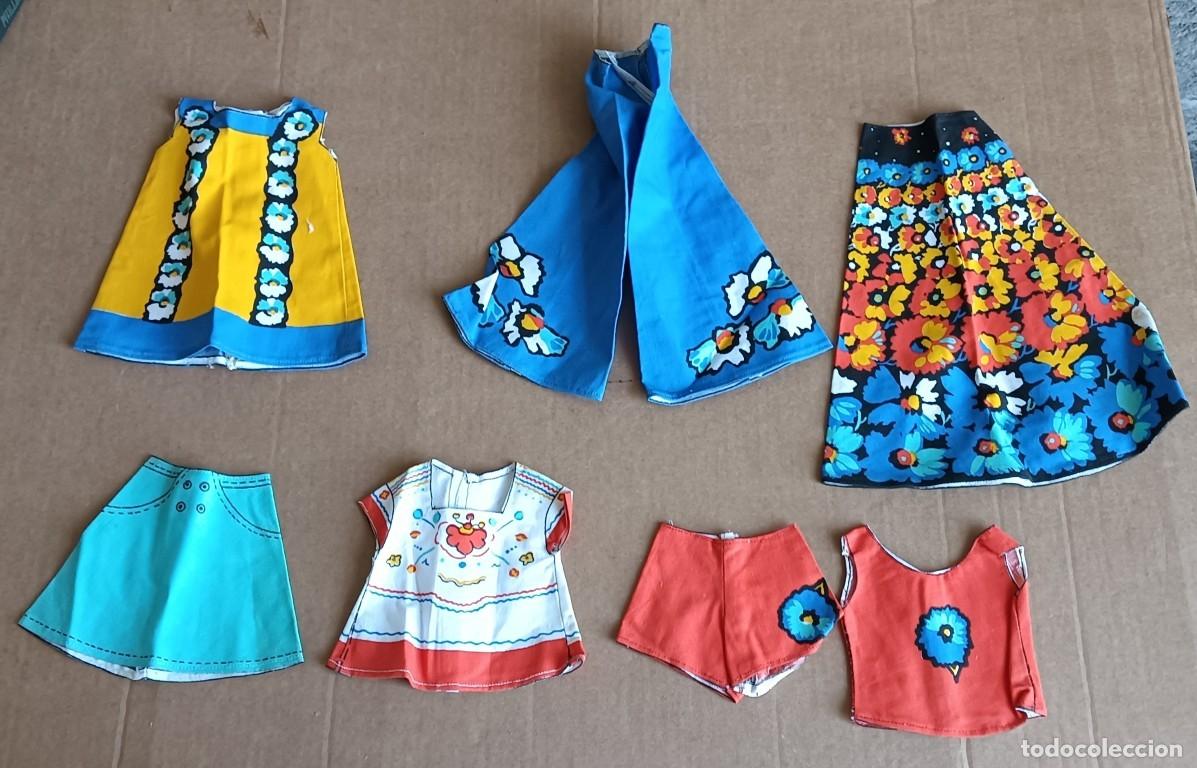 Mu&ntilde;ecas Nancy y Lucas: lote de ropa CORTA Y PEGA NANCY - parece que est&aacute;n sin usar lo que se ve en las fotograf&iacute;as